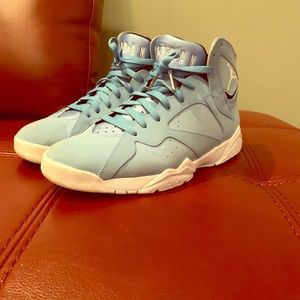 Jordan 7 Retro “Pantone”
